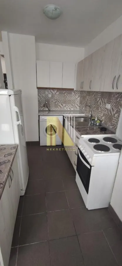 Izdavanje, dvosoban stan, 56m², Liman 2, Novi Sad Sve Podlokacije