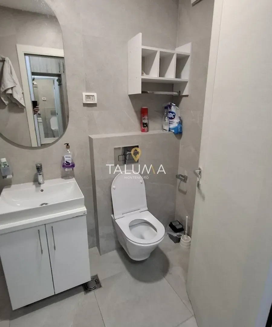 Rent, one bedroom apartment, 50m², City Kvart, Podgorica
