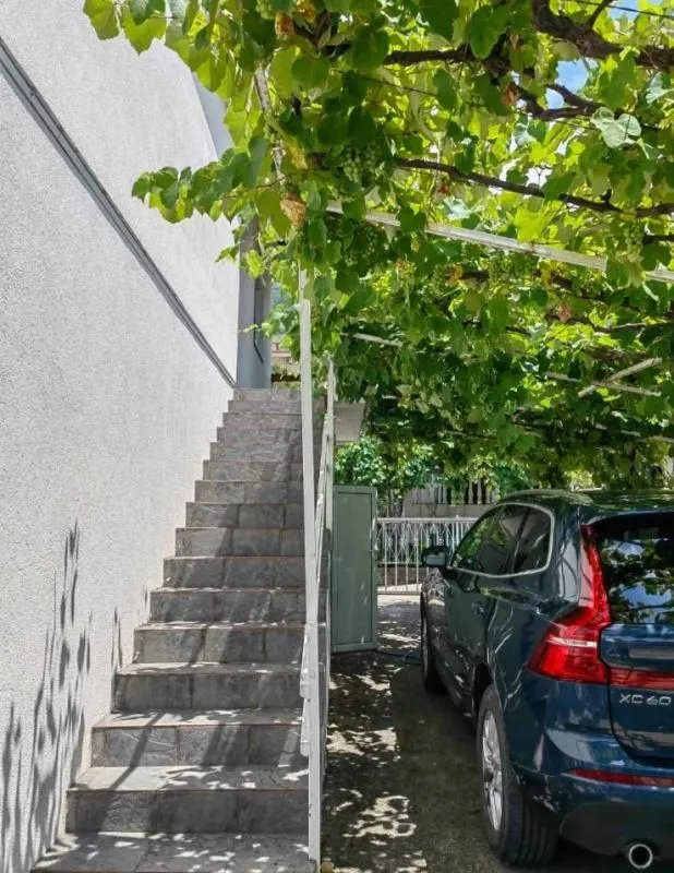 Prodaja, kuća, 100m², Sutomore, Bar