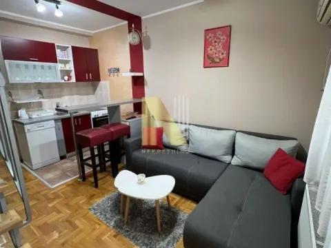 Rent, two bedroom apartment, 40m², Sajmište, Novi Sad - image 2