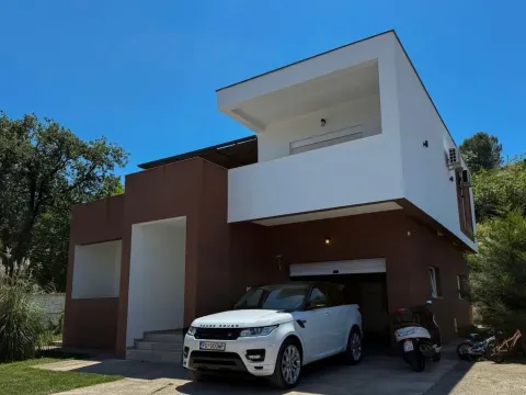 Prodaja, kuća, 260m², Gornja Gorica, Podgorica - image 4