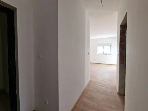 Prodaja, dvosoban stan, 58m², Bečići, Budva - image 19