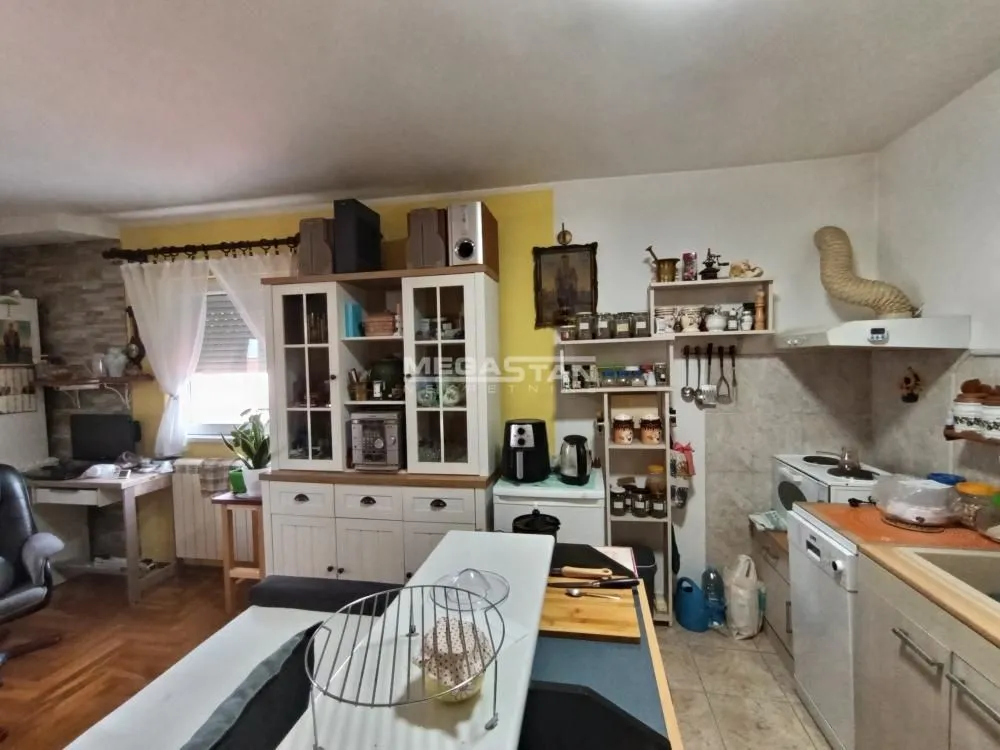 Sale, two bedroom apartment, 48m², Palilula Sve Podlokacije, Beograd