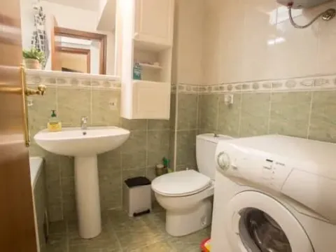 Sale, two bedroom apartment, 68m², Centar, Budva - image 12