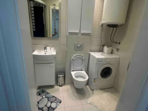 Izdavanje, jednosoban stan, 58m², Stari Aerodrom, Podgorica - image 7