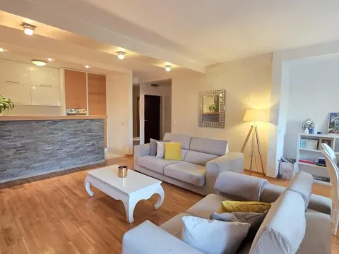 Sale, three bedroom apartment, 82m², Filmski Grad, Beograd - image 4