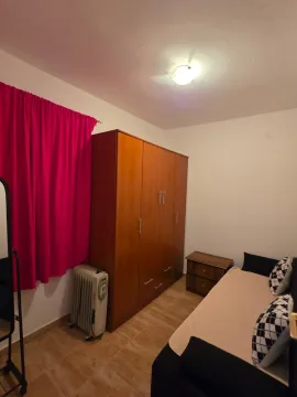 Izdavanje, dvosoban stan, 50m², Kavač, Kotor - image 1
