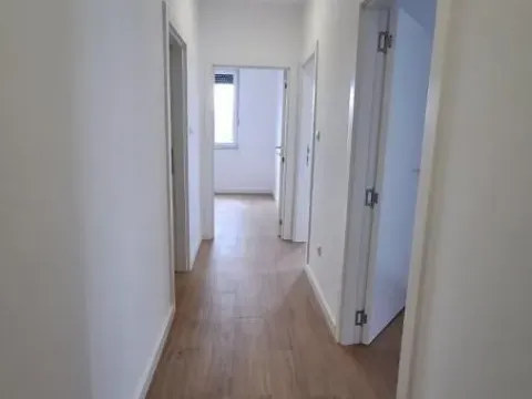 Prodaja, trosoban stan, 72m², Alibegovac, Petrovaradin - image 19