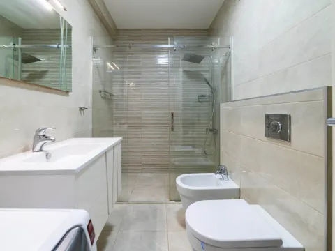 Prodaja, četvorosoban stan, 355m², Bečići, Budva - image 15