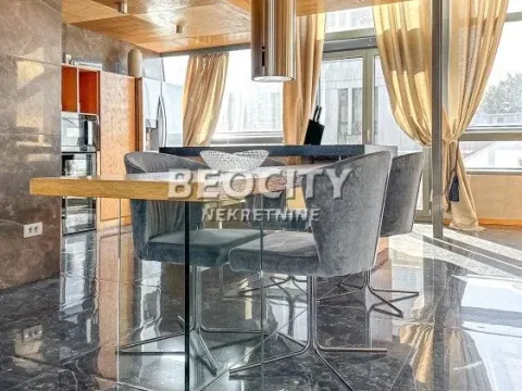 Izdavanje, dvosoban stan, 210m², Kalenić Pijaca, Vračar Sve Podlokacije - image 13