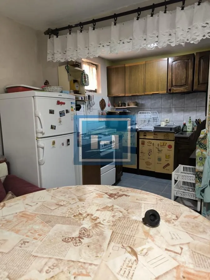Sale, house, 232m², Ćuprija, Srbija