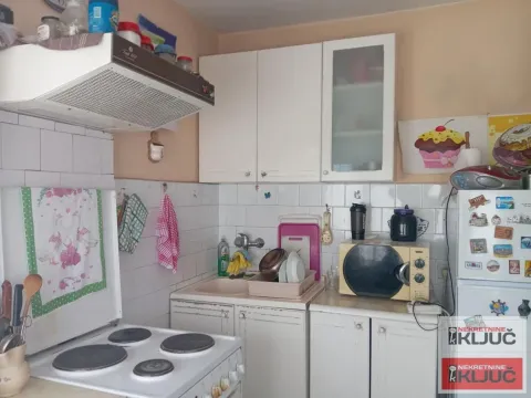 Prodaja, trosoban stan, 74m², Bulevar Oslobodjenja, Novi Sad Sve Podlokacije - image 8