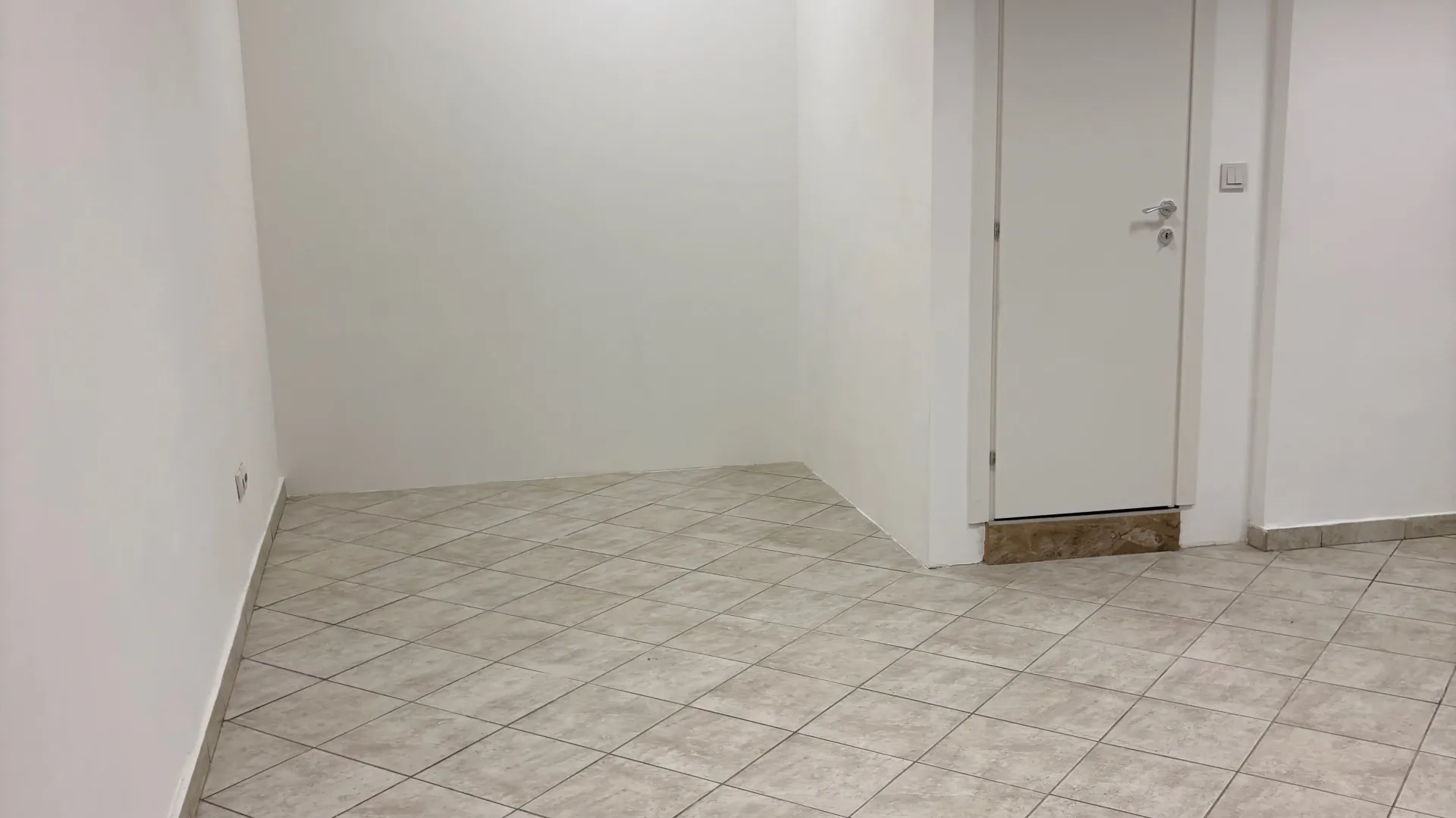Sale, office space, 31m², Pobrežje, Podgorica