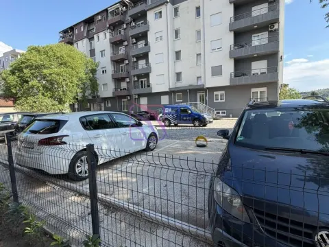 Rent, two bedroom apartment, 56m², City Kvart, Podgorica - image 10