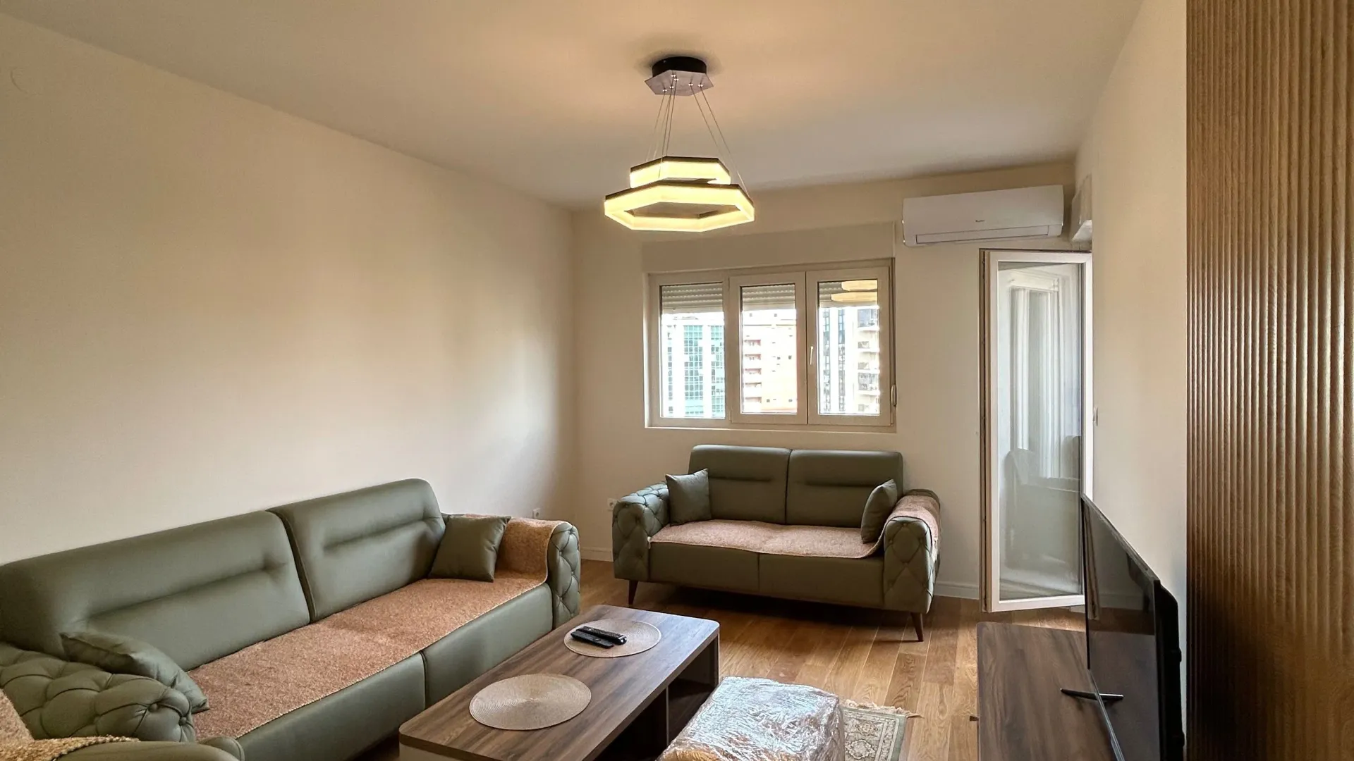 Rent, one bedroom apartment, 49m², Central Point, Podgorica