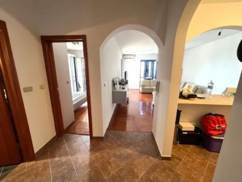 Sale, one bedroom apartment, 57m², Pržno, Budva - image 12
