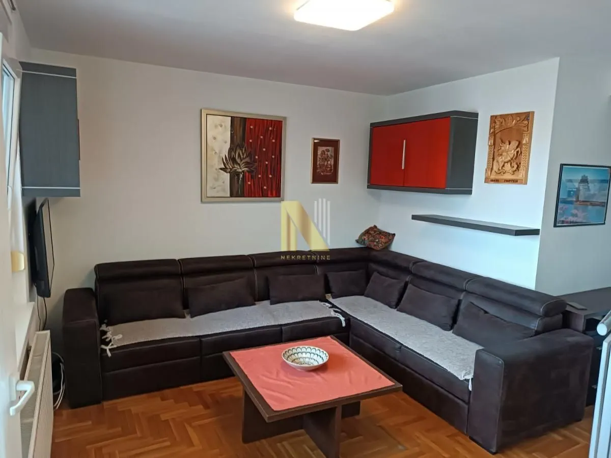 Prodaja, trosoban stan, 90m², Nova Detelinara, Novi Sad Sve Podlokacije
