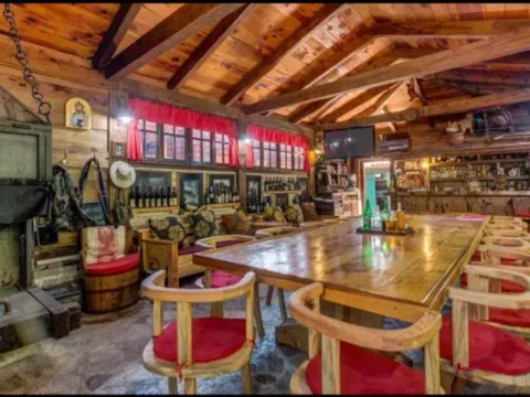 Izdavanje, kuća, 30m², Budva, Crna Gora - image 7