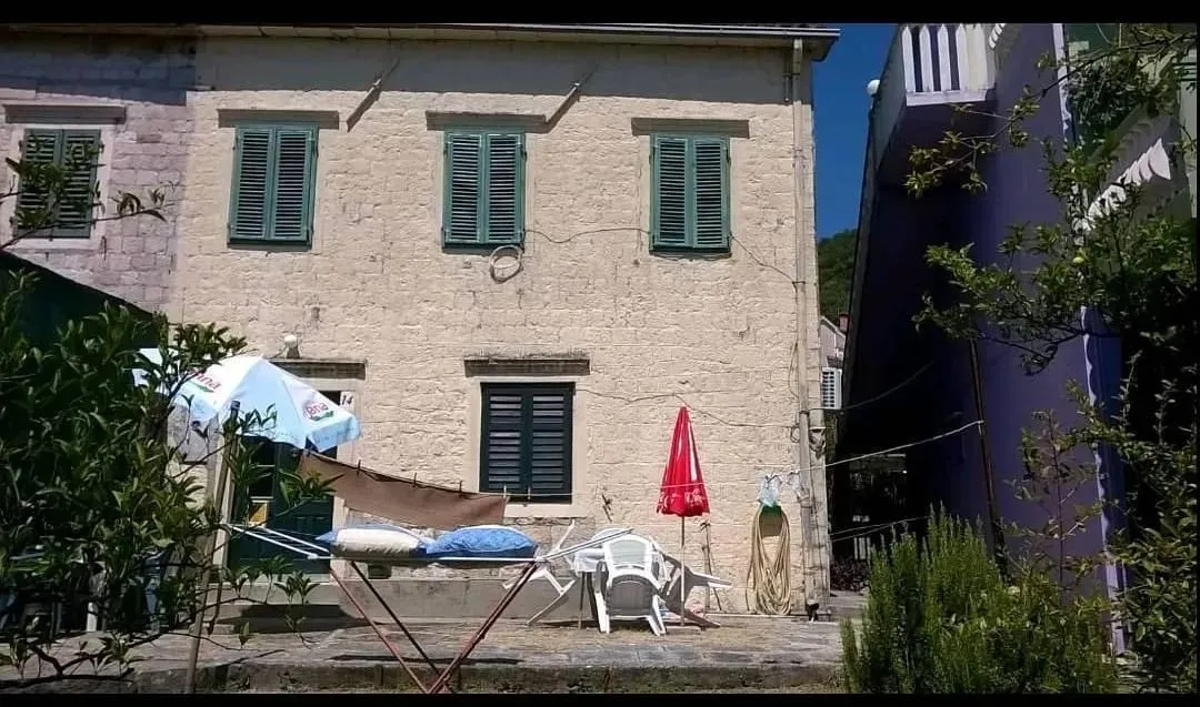 Sale, house, 102m², Topla, Herceg Novi