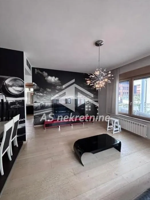 Rent, four bedroom apartment, 105m², Savski Venac, Beograd