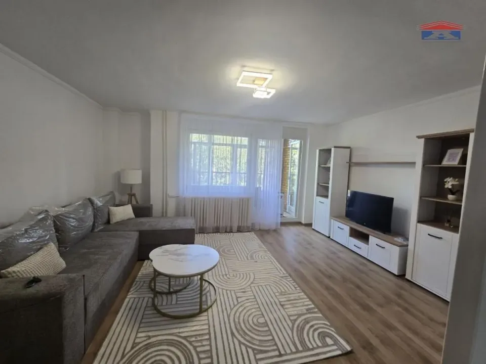 Izdavanje, dvosoban stan, 59m², Novo naselje, Novi Sad