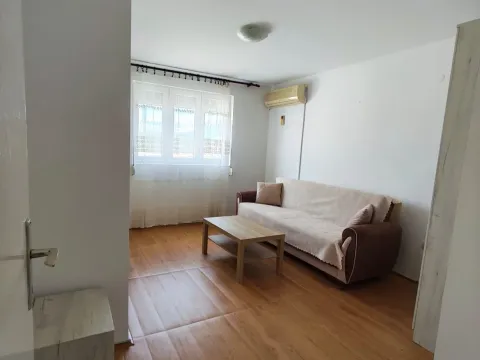 Rent, studio apartment, 30m², Preko Morače, Podgorica - image 5