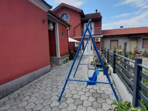 Prodaja, kuća, 240m², Tabane, Jagodina - image 25