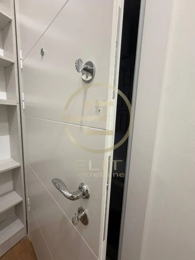 Prodaja, garsonjera, 26m², Nova Detelinara, Novi Sad Sve Podlokacije