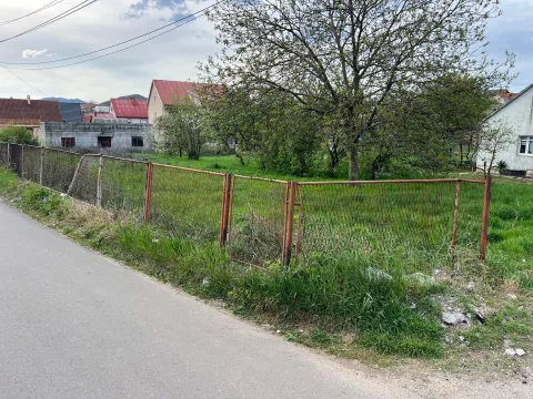 Prodaja, plac, 550m², Centar, Nikšić - image 2