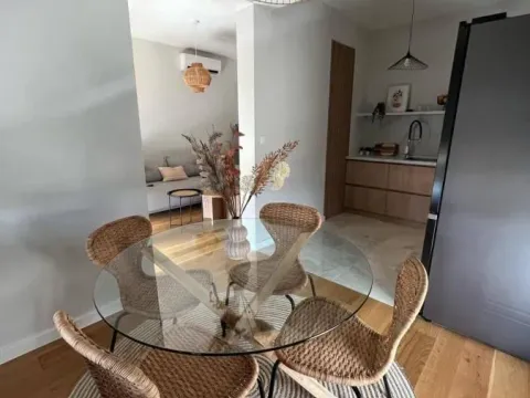 Izdavanje, dvosoban stan, 70m², Tivat, Crna Gora - image 3