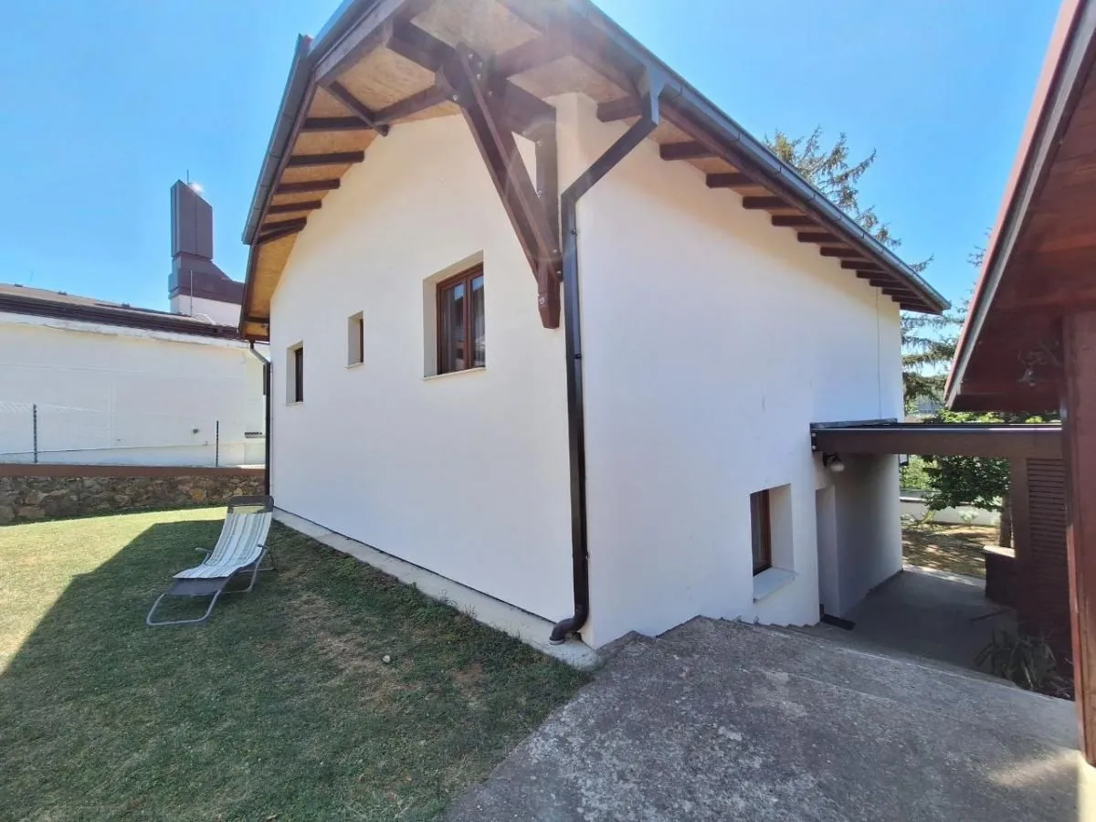 Sale, house, 253m², Banja Vrdnik, Irig