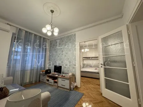 Prodaja, dvosoban stan, 55m², Kalenić Pijaca, Vračar Sve Podlokacije - image 2