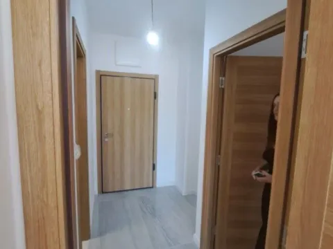 Izdavanje, jednosoban stan, 48m², City Kvart, Podgorica - image 5