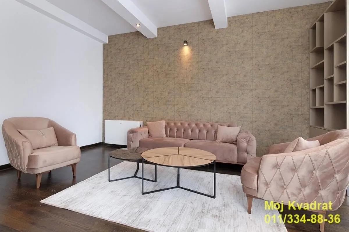 Izdavanje, trosoban stan, 84m², Senjak, Beograd