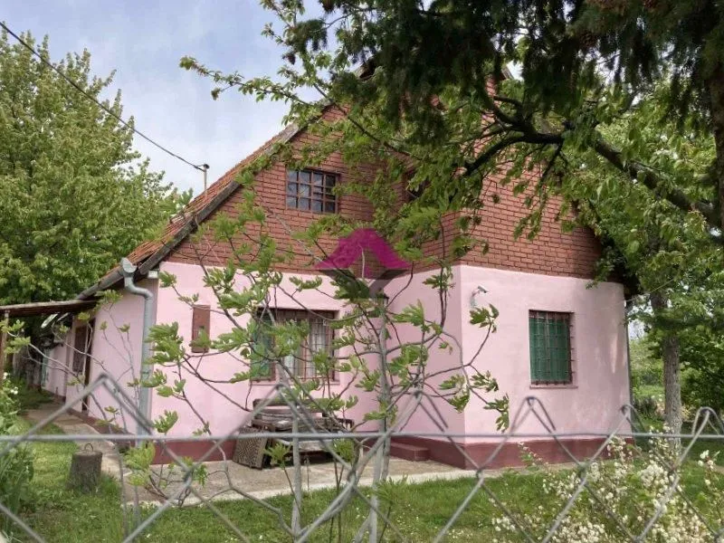 Prodaja,  kuća, 80m2, Čortanovci, Inđija
