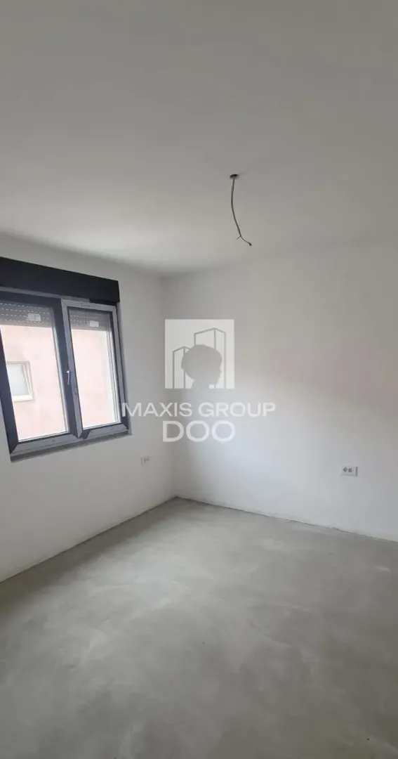 Sale, three bedroom apartment, 78m², Južni Bulevar, Vračar Sve Podlokacije