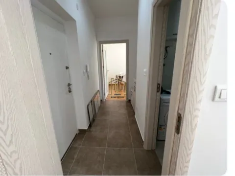 Prodaja, jednosoban stan, 37m², Nova Dalmatinska, Podgorica - image 3