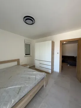 Rent, one bedroom apartment, 45m², Bogišići, Tivat - image 12