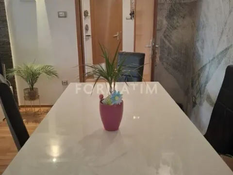 Sale, three bedroom apartment, 90m², Zvezdara Sve Podlokacije, Beograd - image 6