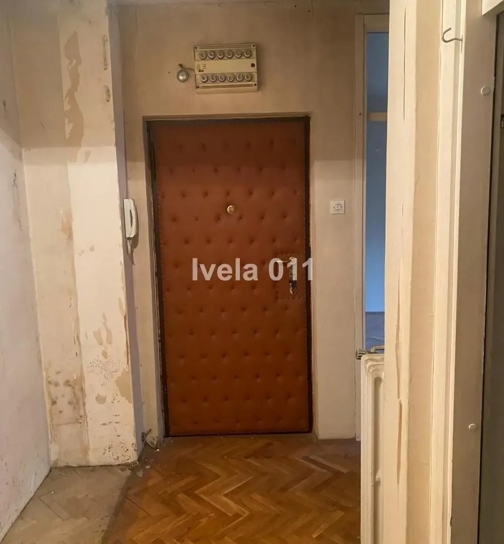 Prodaja, dvosoban stan, 63m², Kalenić Pijaca, Vračar Sve Podlokacije