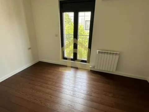 Izdavanje, poslovni prostor, 113m², Čubura, Beograd - image 5