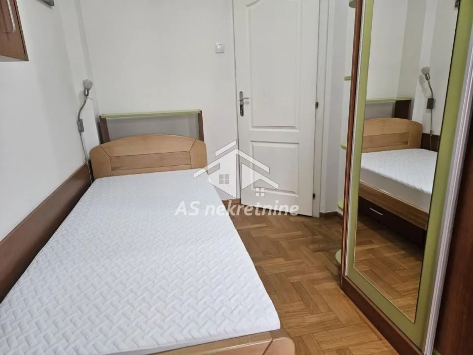 Rent, three bedroom apartment, 63m², Bulbulder, Zvezdara Sve Podlokacije