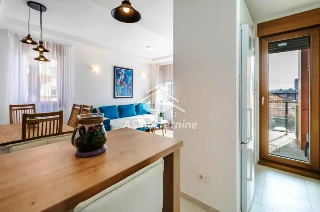 Rent, three bedroom apartment, 60m², Novi Beograd Blok 67, Novi Beograd Sve Podlokacije