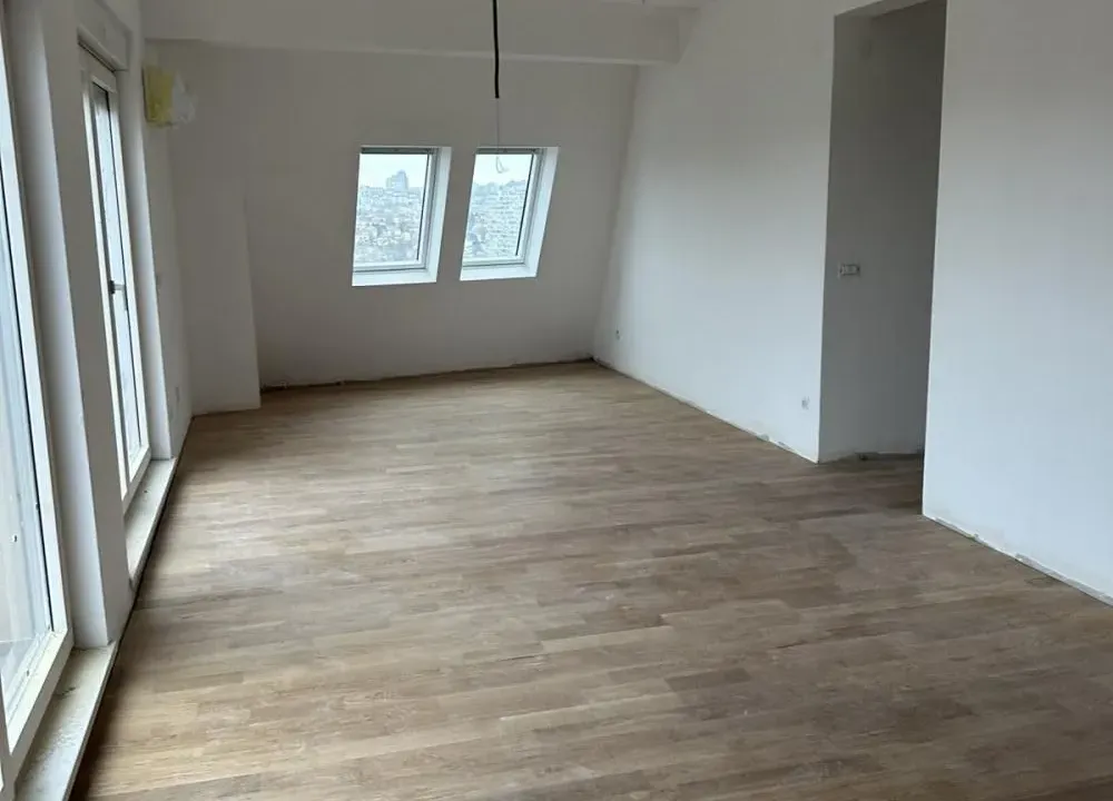 Prodaja, trosoban stan, 108m², Lekino Brdo, Voždovac Sve Podlokacije