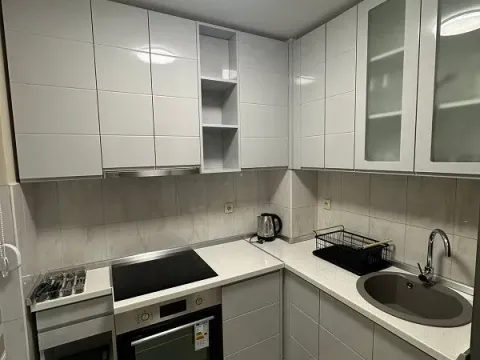 Izdavanje, dvosoban stan, 63m², Stari Grad, Beograd - image 3
