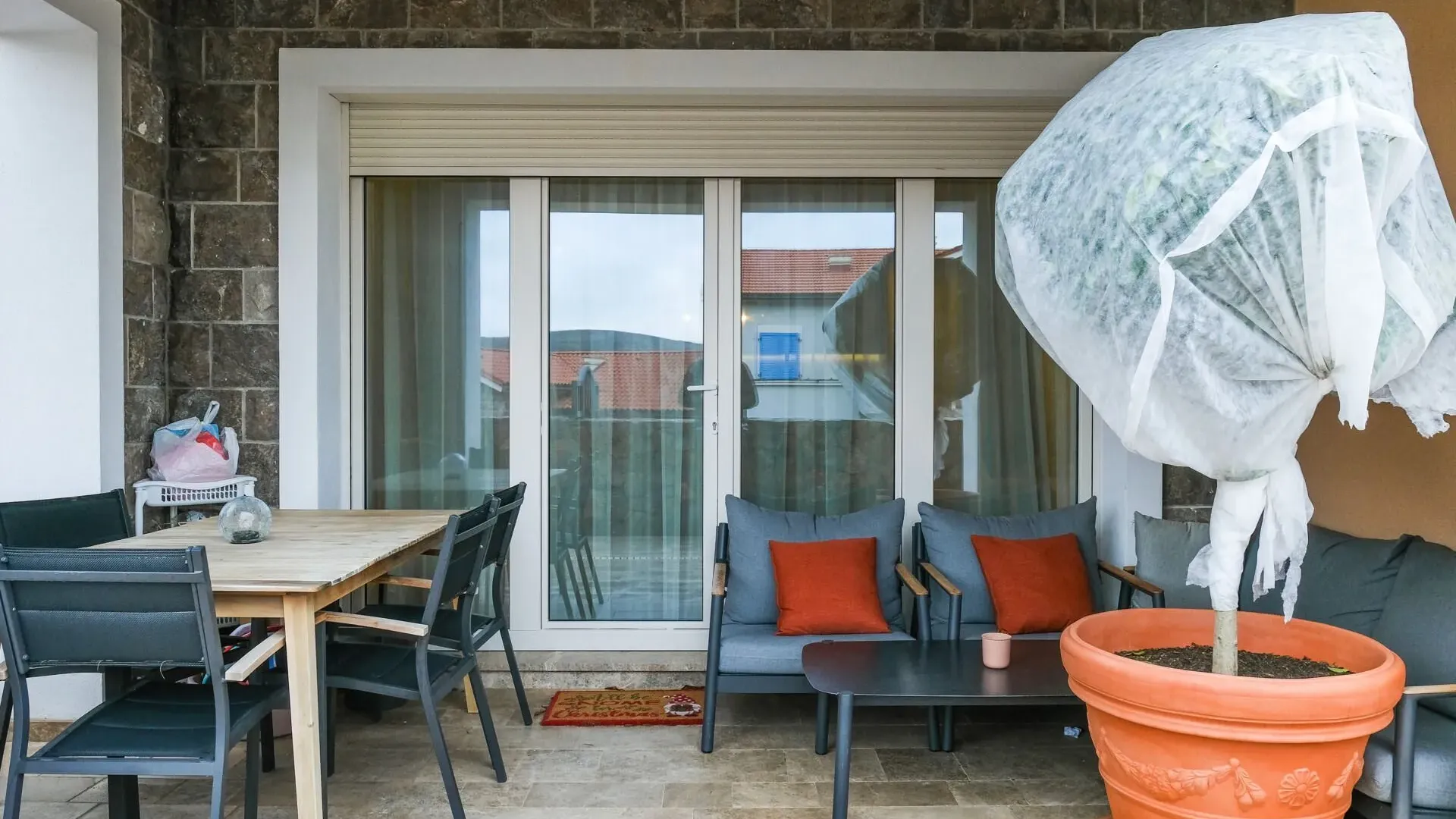 Prodaja, jednosoban stan, 90m², Luštica Bay, Tivat