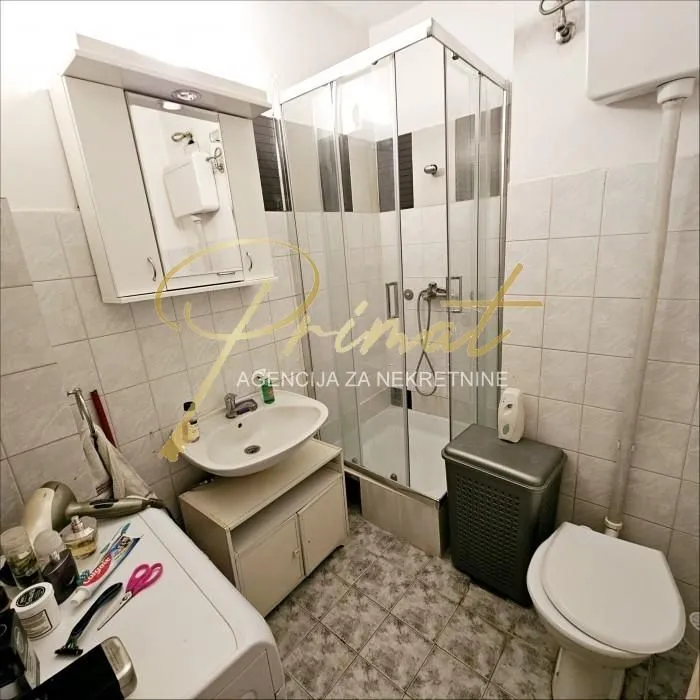 Izdavanje, jednosoban stan, 29m², Zemun Novi Grad, Zemun Sve Podlokacije