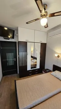 Rent, one bedroom apartment, 40m², Bečići, Budva - image 4