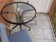 Izdavanje, jednosoban stan, 30m2, Rotkvarija, Novi Sad, Novi Sad