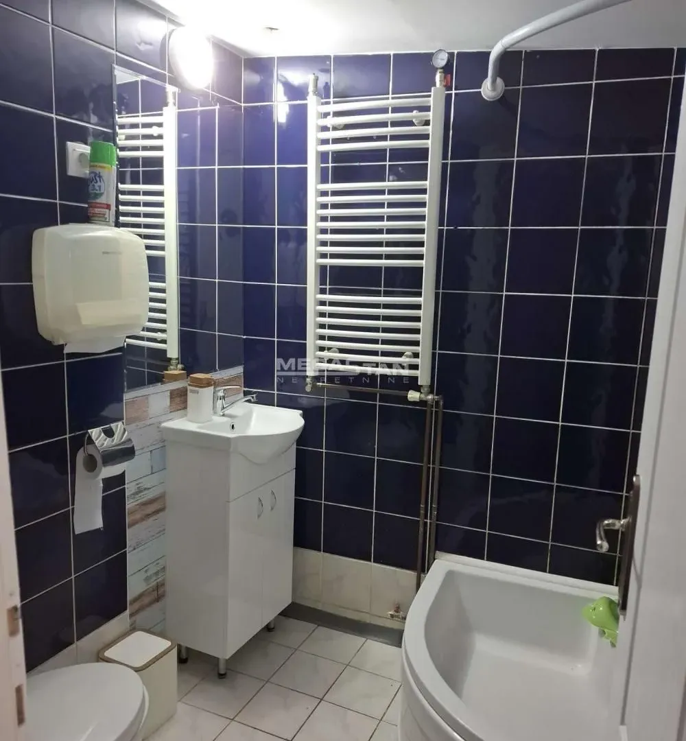 Sale, four bedroom apartment, 127m², Stari Grad, Beograd
